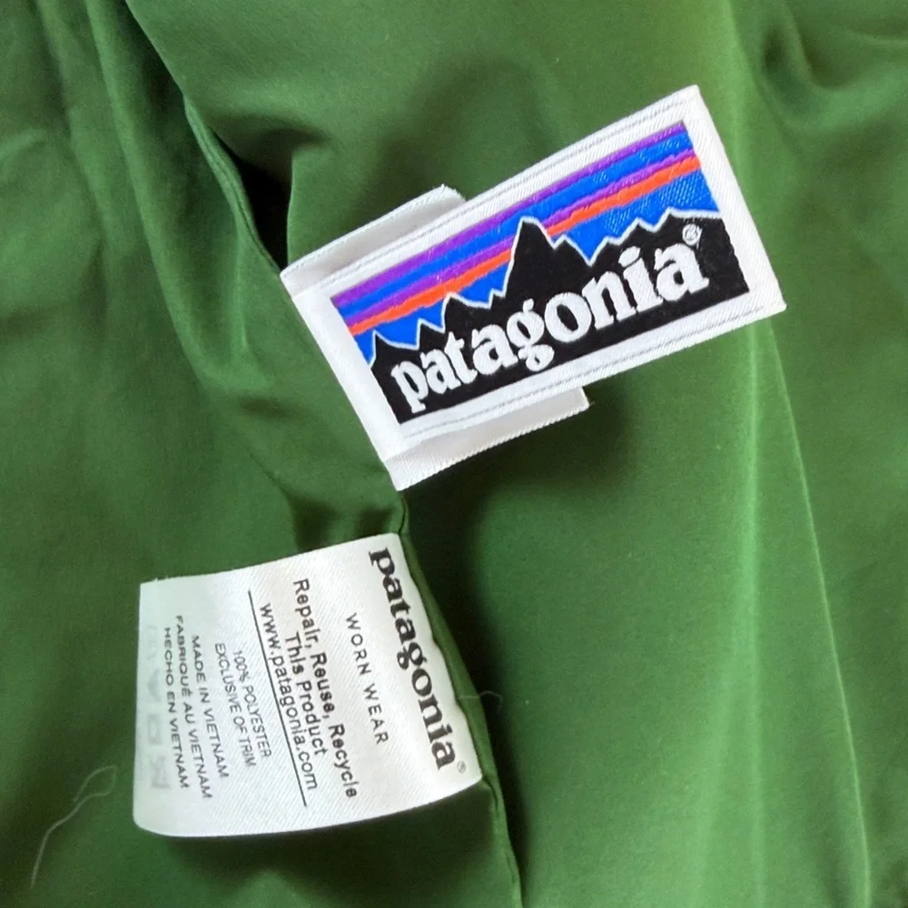 Patagonia Kids' Retro-X Fleece Vest beige and green Kids Size 10